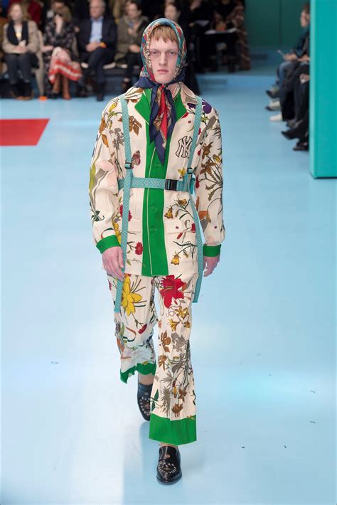 gucci sfilata 2020 anoressia|Gucci .